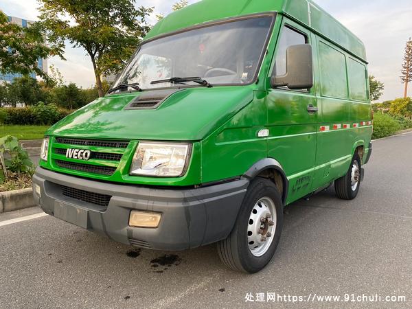 

依维柯冷藏车全新无锈日本进口制冷机价格美丽3.98万