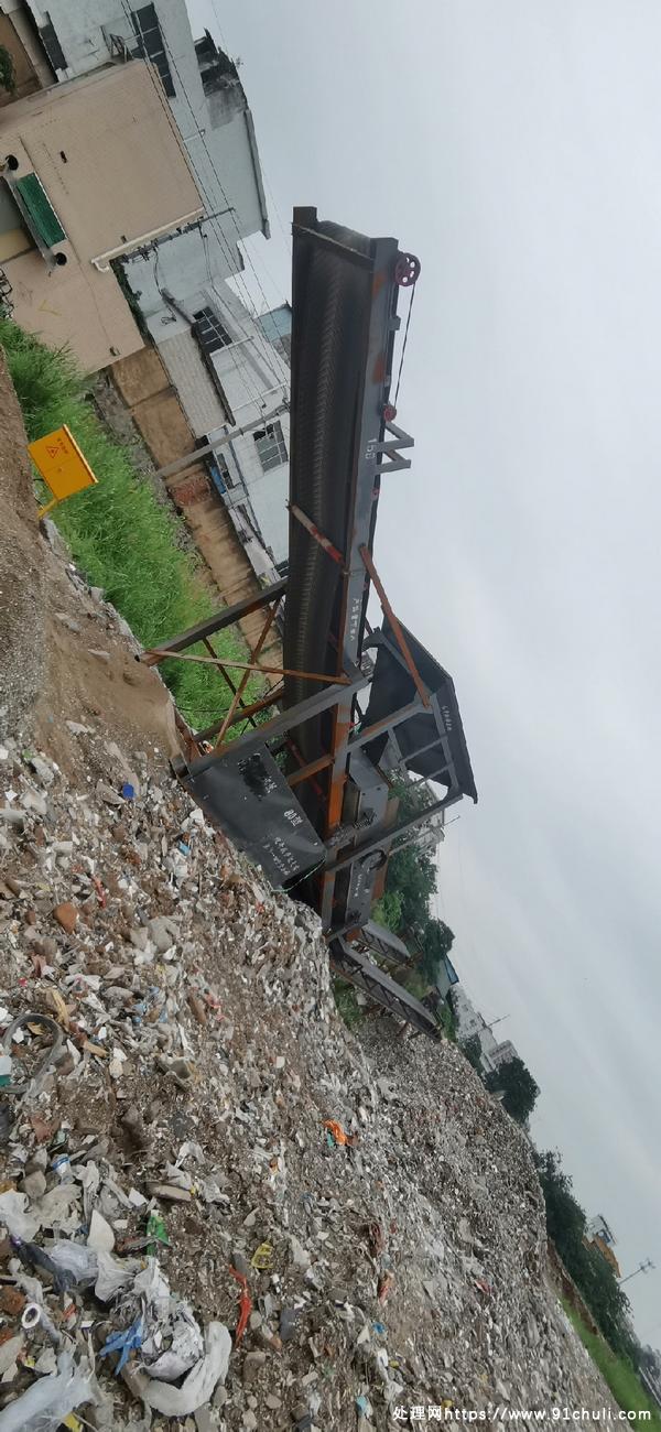 

转让80型建筑垃圾筛选机全新未使用
