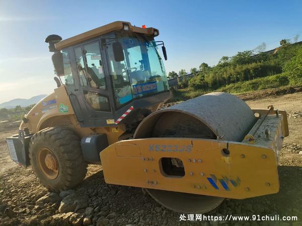 

徐工22吨单钢轮压路机无离合车况极品