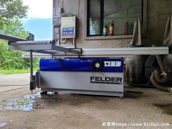 

Felder K975 推台锯，45度，正常使用