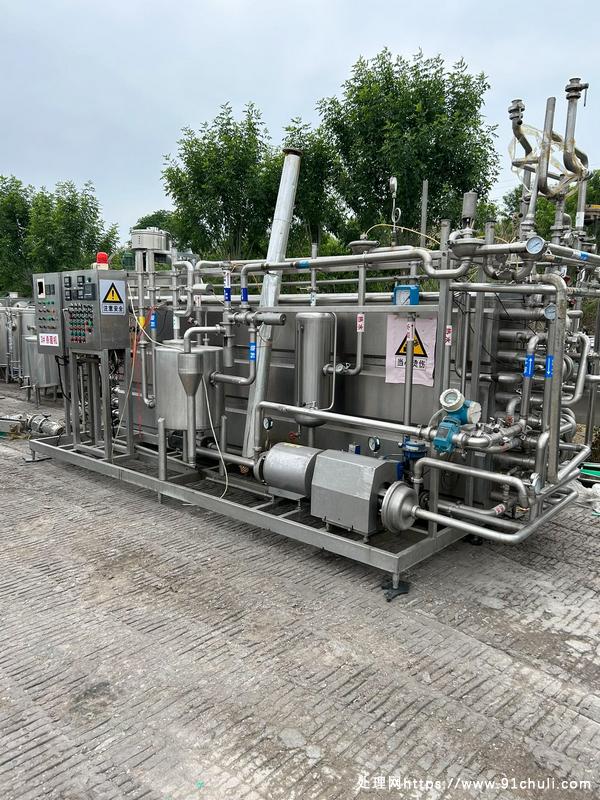 

上海南华5吨管式杀菌机 整体成色不错