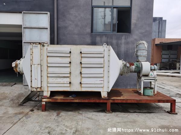 

有机废气处理设备前置钢丝球+后置活性炭3KW已退出