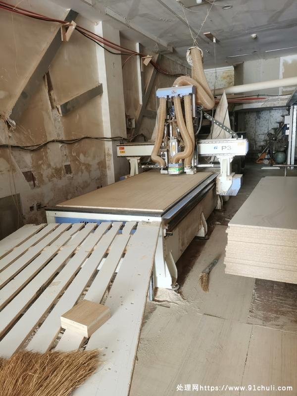 

家具厂设备整体出售到手即用