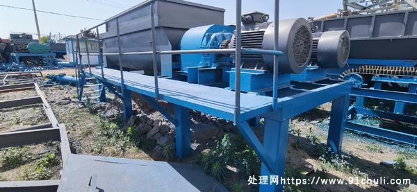 

转让600型水稳拌合站+4个骨料斗+一套水泥计量系统