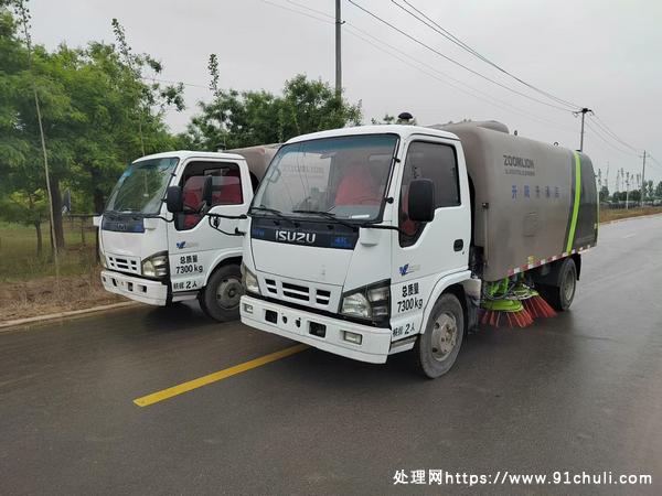 

转让两台中联五十铃4K扫路车1万以下里程，功能正常无大修