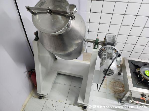 

洛克腰鼓式静音混料机100升304不锈钢全新