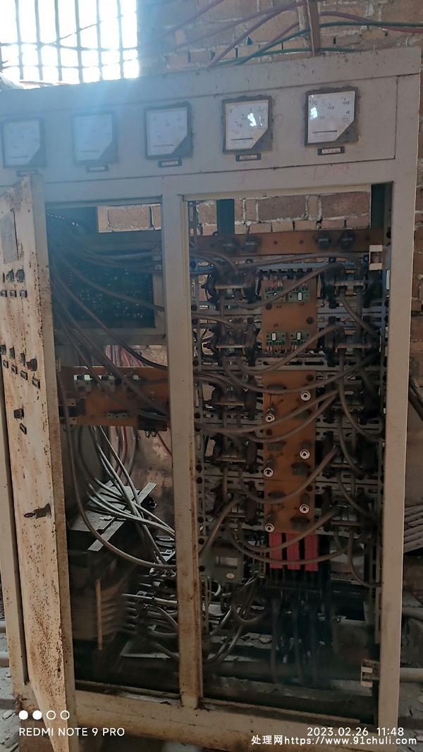 

250公斤中频炉铸钢设备