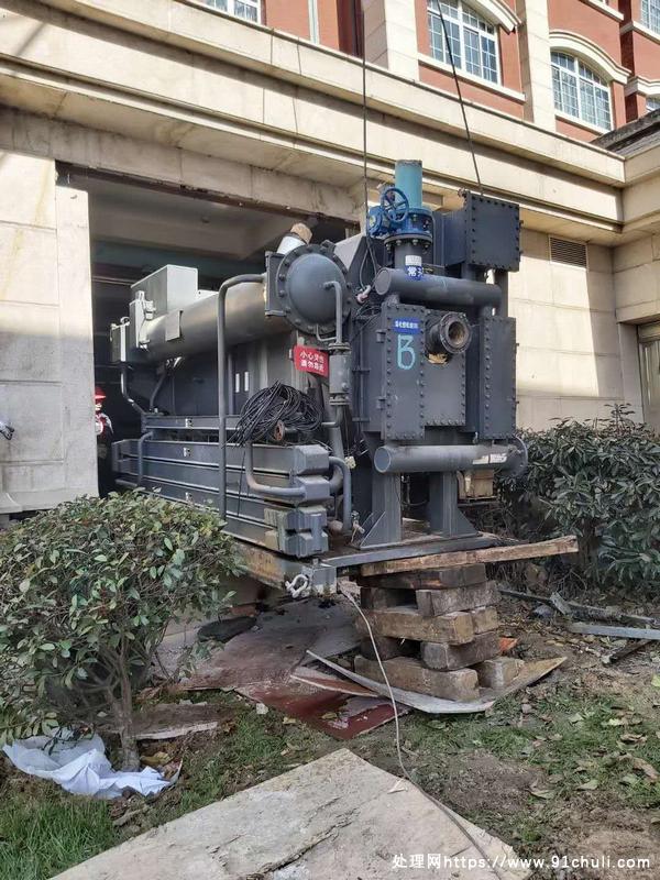 

出售双良50万大卡蒸汽冷水机组，质保一年