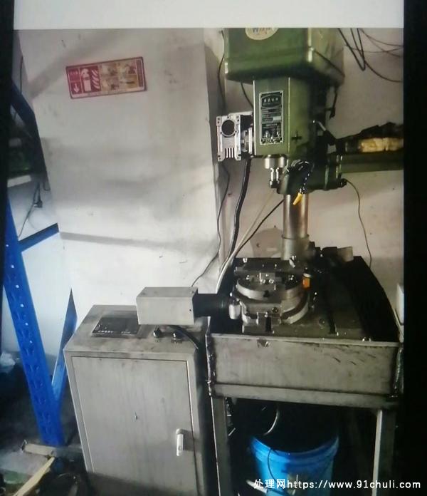 

数控台钻2轴分度盘200配小水泵工厂闲置