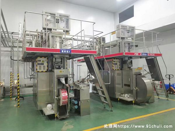 

饮料生产线设备，附件齐全