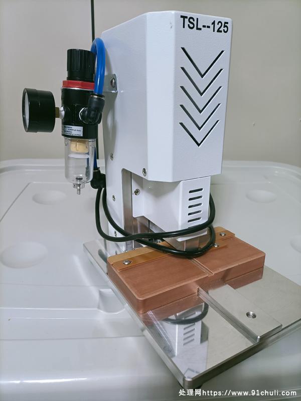 

排线端子机5台1000元