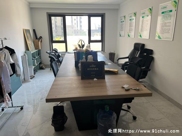 

公司直播间直播设备一套打包优惠，高性价比，轻松运营！