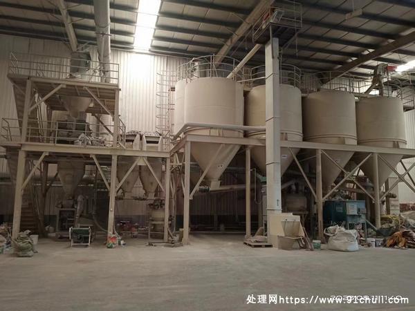 

三套砂浆生产线配备斗式提升机、计量斗等设备