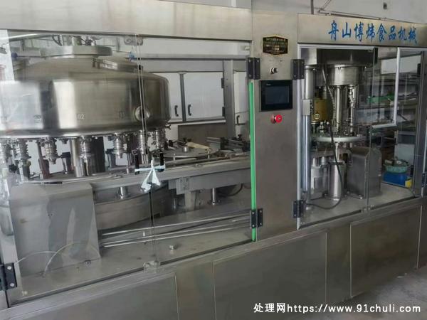 

出售250易拉罐灌装机21年出厂全新机