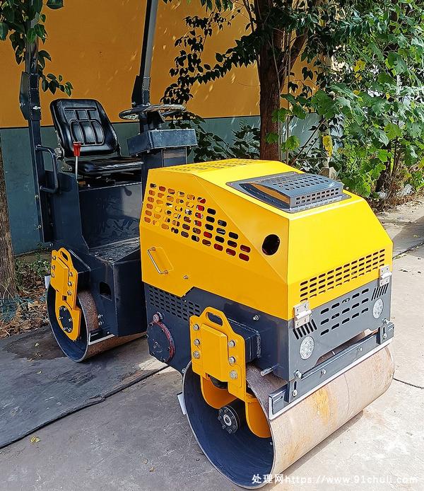 

1吨小型压路机柴油机沥青压实小型工程必备