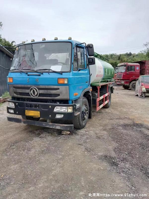 

东风国五吸粪车2018年罐体八成新10.76方