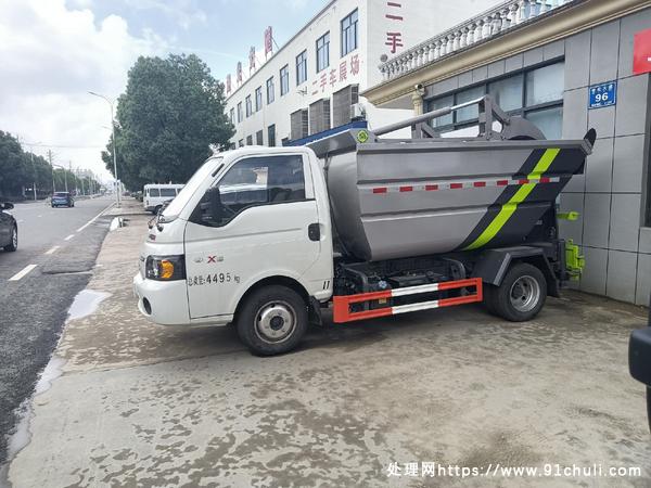 

23年江淮4.5方无液漏垃圾车准新车便宜3万
