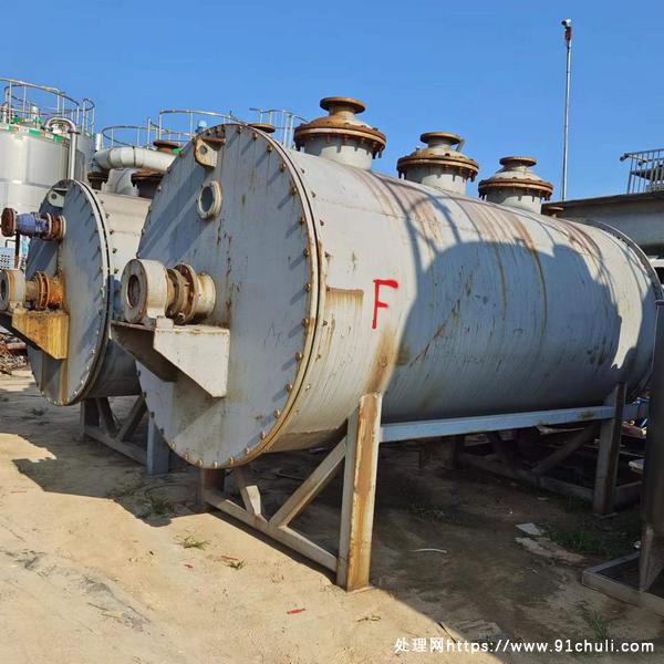

全新不锈钢耙式干燥机转让3台6000升