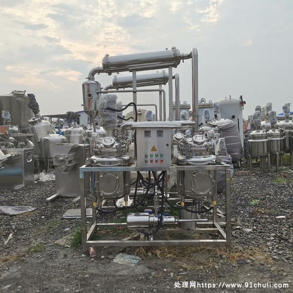 

厂房低价转让浓缩提取罐不锈钢型号齐全