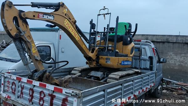 

21年徐工15微挖1100小时车况好置换换三一60挖机