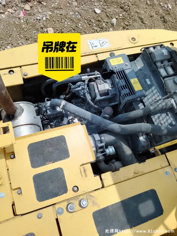 

小松130-7挖掘机性能优越大小工程皆宜