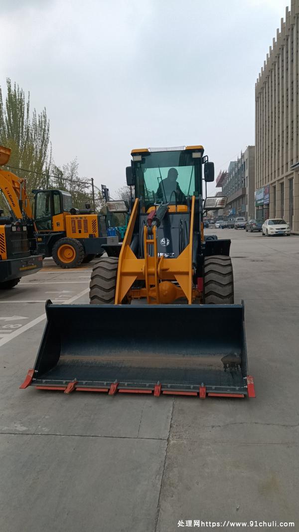

现代中宇ZL-948装载机：强劲动力，重载高效！