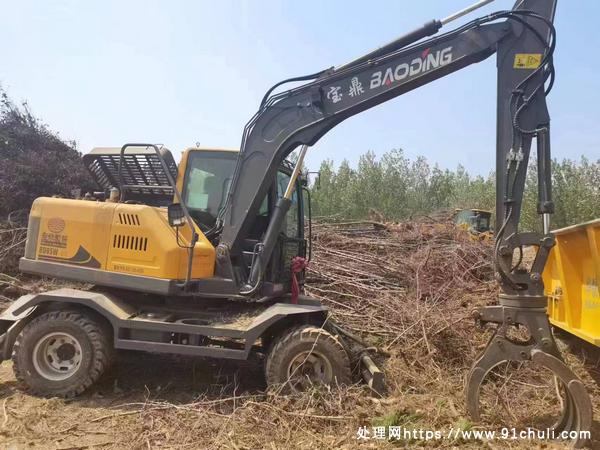 

准新宝鼎95轮式抓木机22年出厂几百小时全车原漆