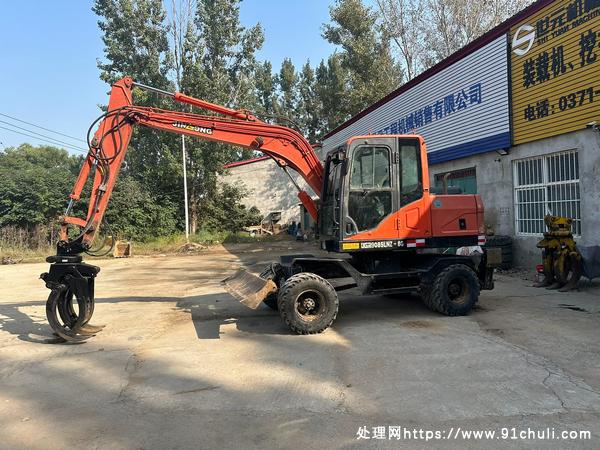

2020晋工85-8G抓木机前推土板后支腿车况好价格实惠