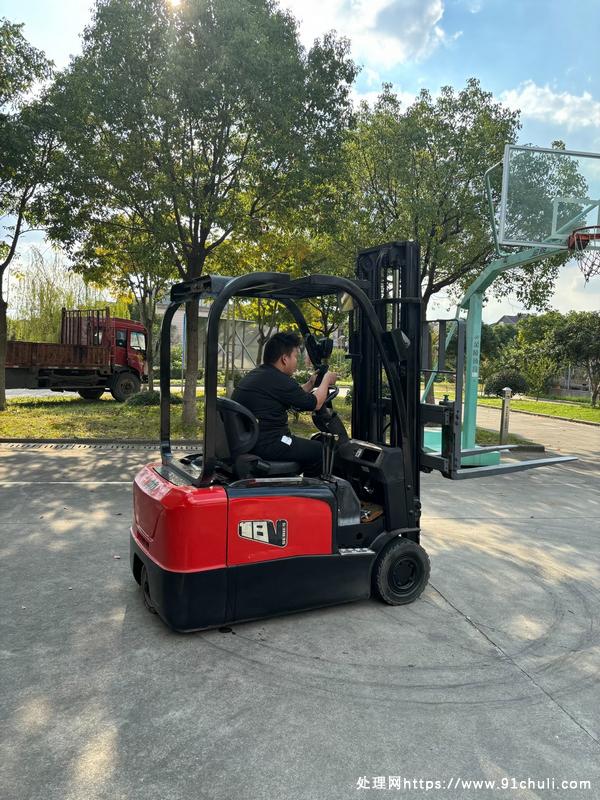 转让个人二手中力2吨三支点叉车