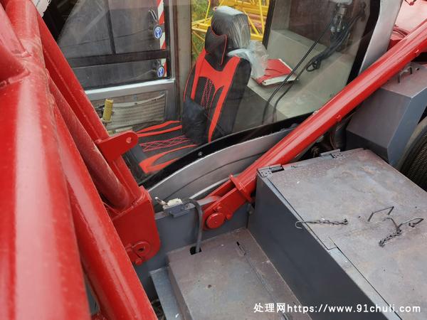 

抚挖50A型履带吊，主臂46米，2016年车况好