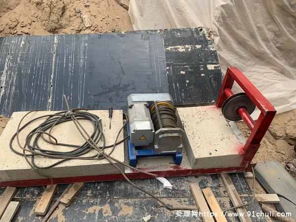 

全铝合金卷扬机电磁刹车单绳1吨双绳2吨60米油绳无线控制