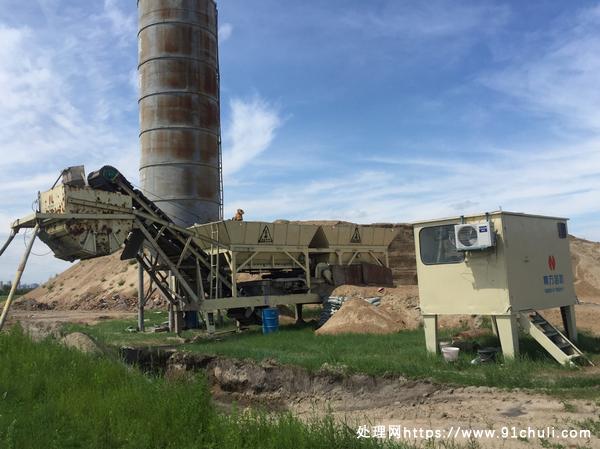 

南方路机300型水稳沙拌合站出租出售全新滚筒高效精准计量