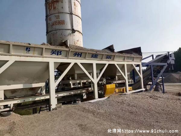 

400型移动免基础水稳拌合站配气泵水泥称不含罐
