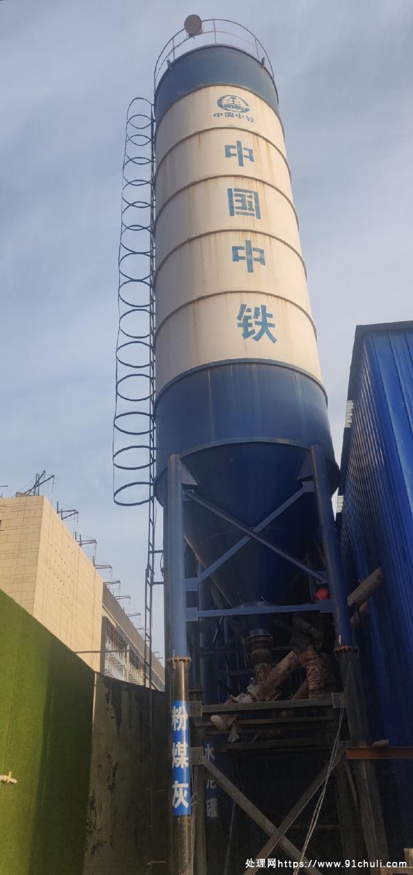 

9成新110吨水泥仓转让，自重7吨多，高效精准4个月使用