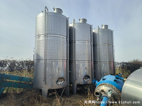 

转让4台10立方弥勒板储罐全新未用