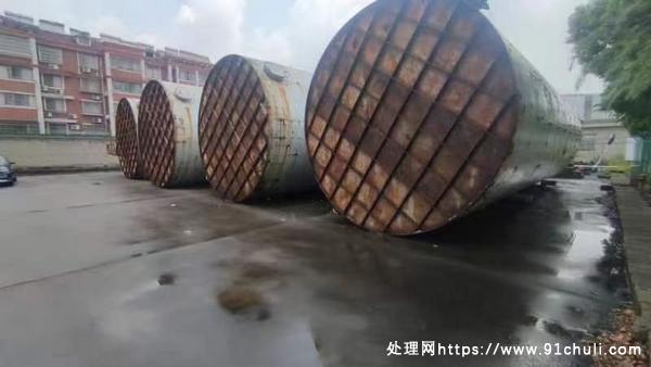 

200方钢衬塑储罐4台特价出售