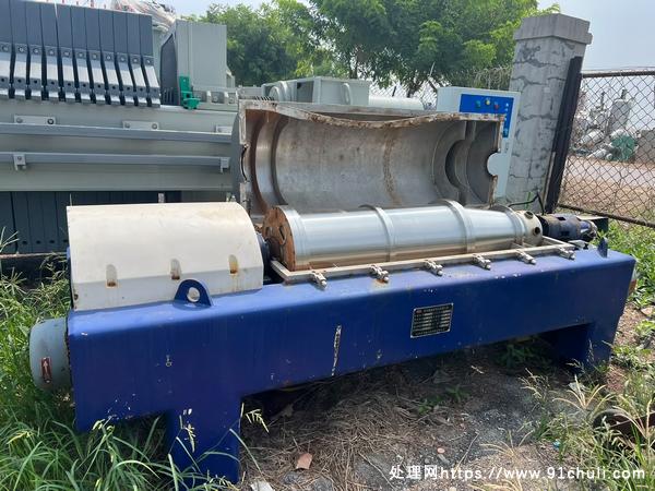 

华大产350型卧式螺旋沉降离心机到货全套设备带控制系统