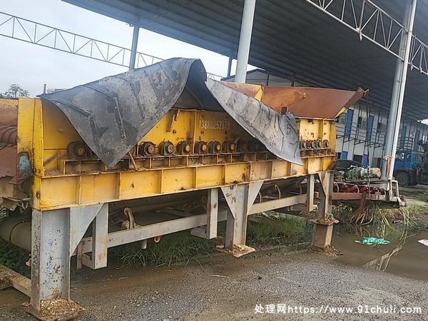 

转让泥石分离+给料机，价格优惠，广西田阳自提