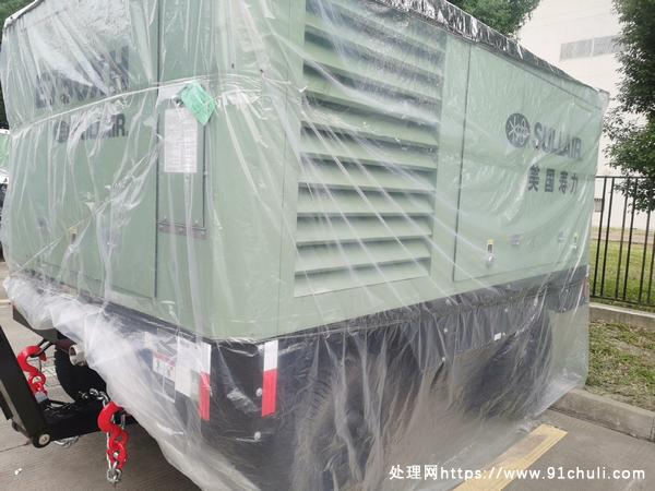 

寿力螺杆空压机160KW21立方14公斤