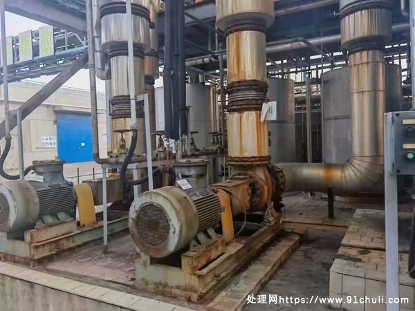

12吨四效强制循环钛材蒸发器，联系！