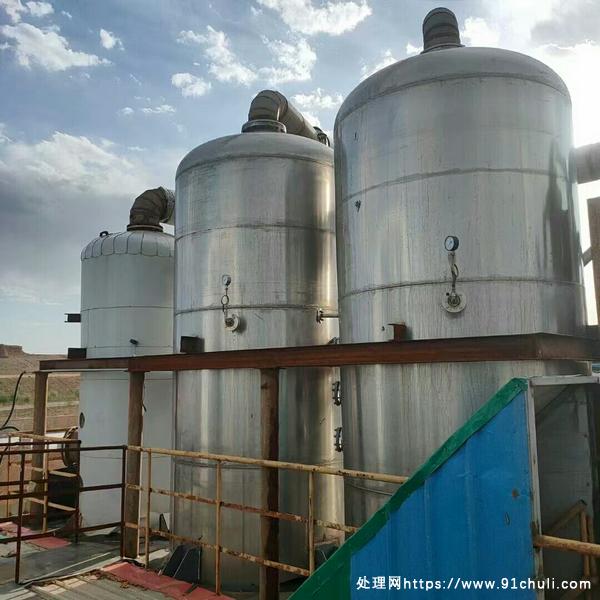 转让个人二手7吨三效钛材强制循环蒸发器