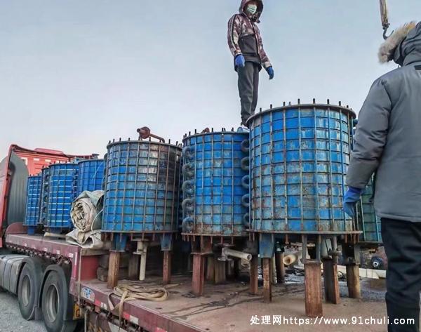 

搪瓷片式冷凝器58台成色极好工厂处理