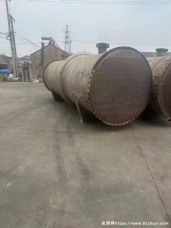 

924平方钛材高压冷凝器无缝管基本全新