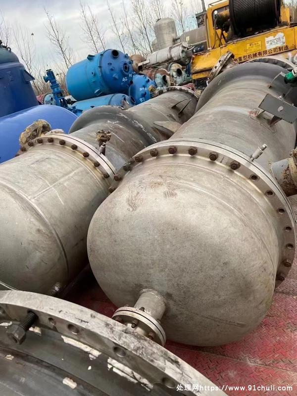 

全新列管冷凝器5台207平方+102平方316材质出售