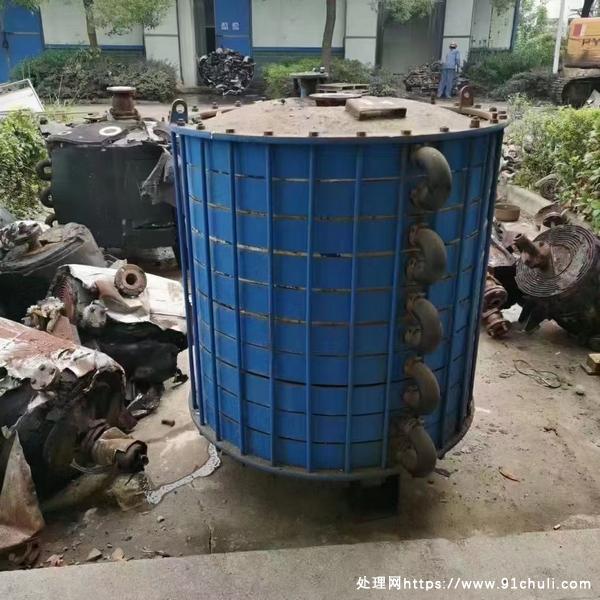 

16台18平方搪瓷片式冷凝器供应，市场稀缺，立即联系！