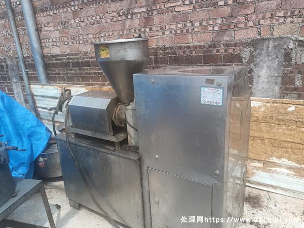 

旭众牌全新不锈钢榨油机转卖