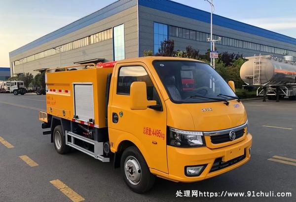 

东风途逸蓝牌高压清洗车2.5立方大水箱18兆帕