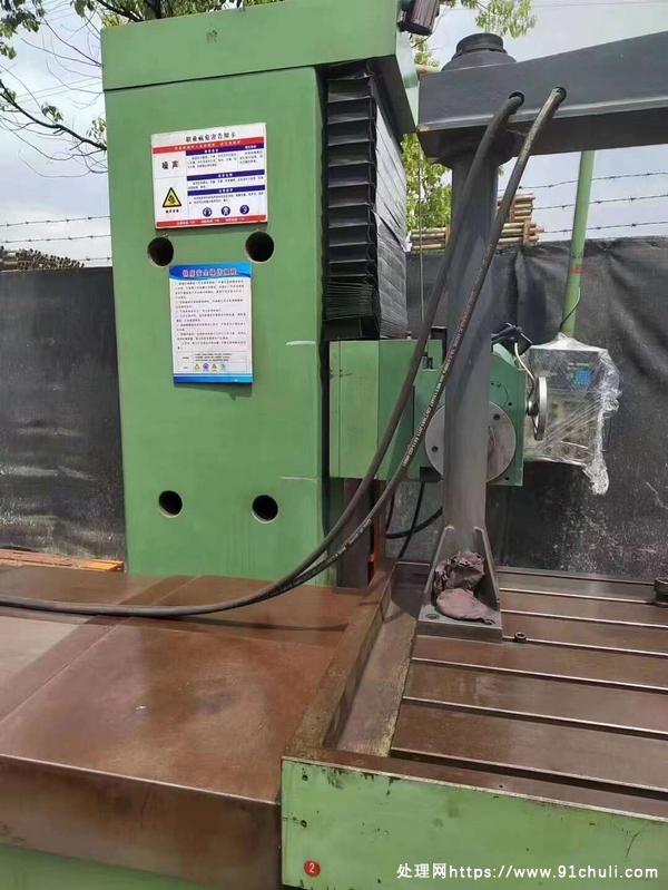 

台湾2310端面铣床 2×1米 600转台