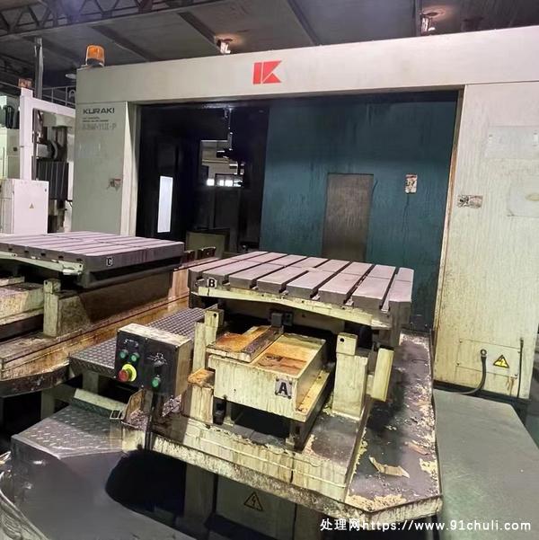 

日本仓敷双工位镗铣床型号KBM-11X.P参数配置