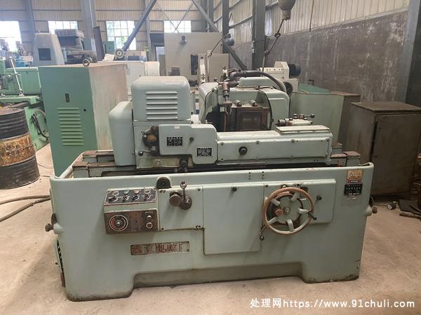 

7520W螺纹磨床，200×500加工范围